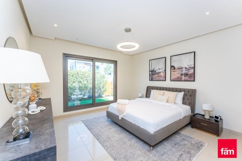 6 bedrooms Villa in Al Furjan, UAE No. 215696 17