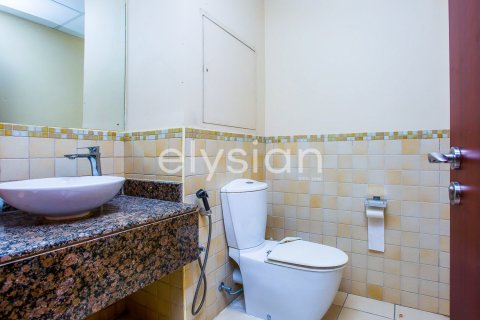 Apartment de 2 dormitorios en Murjan, UAE No. 64630 6
