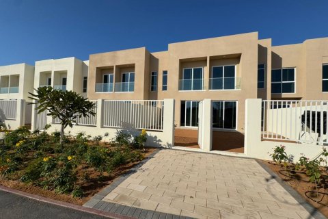 2 غرف نوم تاون هاوس في رأس الخيمة, الإمارات العربية المتحدة رقم 183653