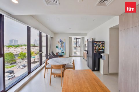 Apartment de 2 dormitorios en Dubai Sports City, UAE No. 203092