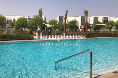 Villa de 3 chambres à Joy, UAE No. 222170 22