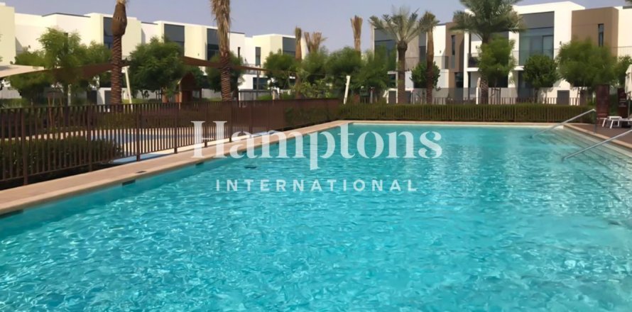 Villa de 3 chambres à Joy, UAE No. 222170