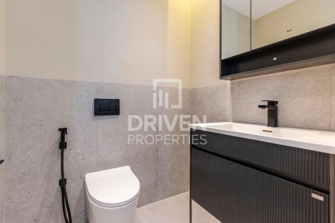 Apartment de 2 dormitorios en Al Satwa, UAE No. 215168 15