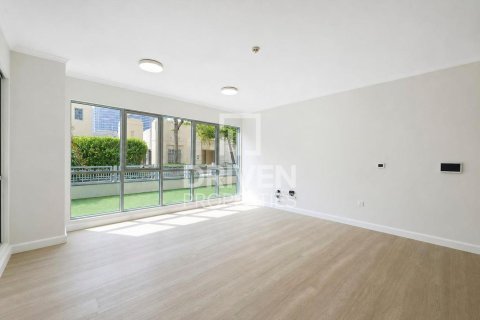 2 bedrooms Apartment in The Residences, UAE No. 215116 3