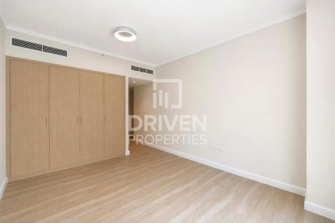 2 bedrooms Apartment in The Residences, UAE No. 215116 13