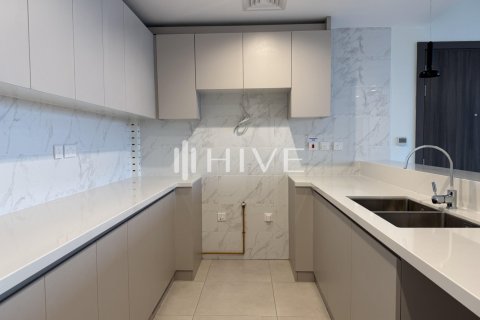 Квартира с 2 спальнями в Zabeel, ОАЭ №70660 15