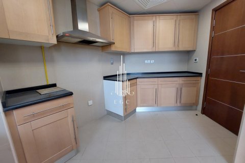 Apartment de 3 dormitorios en Corniche Road, UAE No. 24801 15