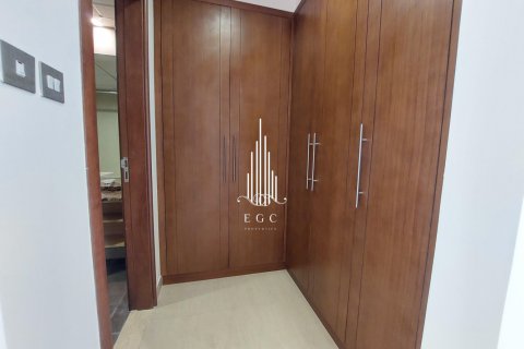 Apartment de 3 dormitorios en Corniche Road, UAE No. 24801 12