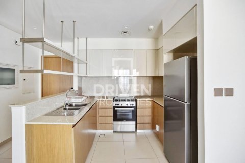 Apartment de 3 dormitorios en Burj Royale, UAE No. 221559 11
