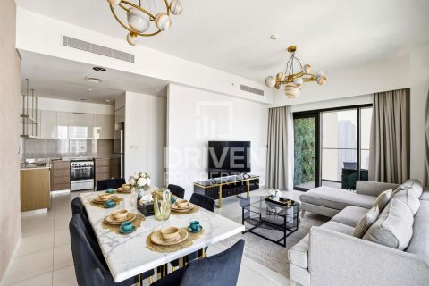 Apartment de 3 dormitorios en Burj Royale, UAE No. 221559 8