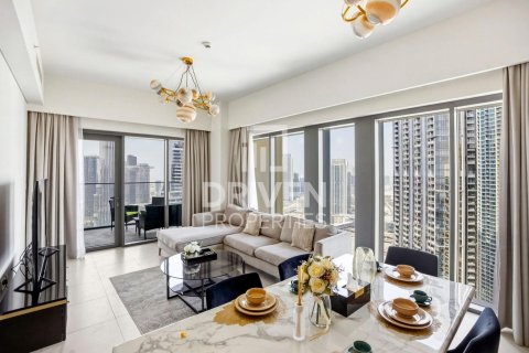 Apartment de 3 dormitorios en Burj Royale, UAE No. 221559 9