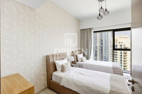 Apartment de 3 dormitorios en Burj Royale, UAE No. 221559 15