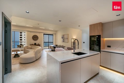 Appartement de 2 chambres à Dubai, UAE No. 220174