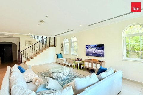 4 bedrooms Villa in Dubai, UAE No. 219187 3