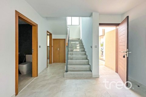 3 bedrooms Townhouse in Villanova, UAE No. 220706 8