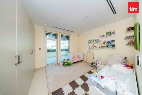 Villa de 3 dormitorios en Dubai, UAE No. 223696 24