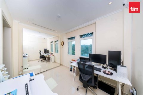 Villa de 3 dormitorios en Dubai, UAE No. 223696 22