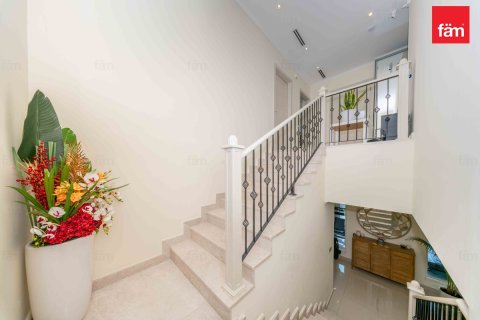 Villa de 3 dormitorios en Dubai, UAE No. 223696 16