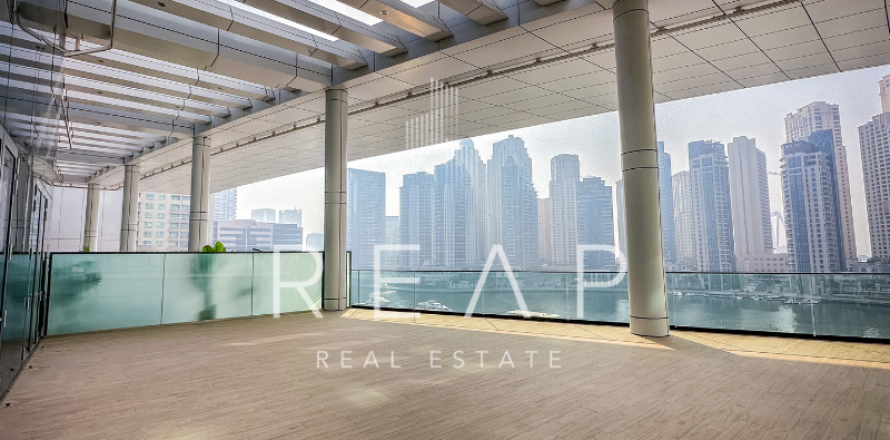 4 bedrooms Apartment in Vida Residences Dubai Marina, UAE No. 29040