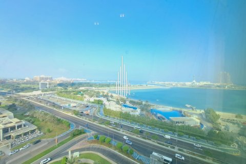 3 bedrooms Apartment in Corniche Road, UAE No. 22854