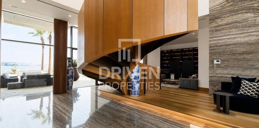 Villa de 6 chambres à Jumeirah Bay Island, UAE No. 217535