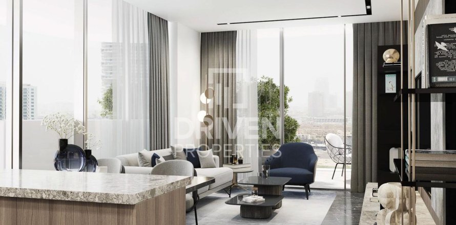 Studio Apartment in Dubai Studio City, UAE No. 211700