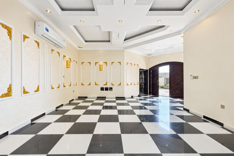 6 bedrooms Villa in Mughaidir, UAE No. 226410 20