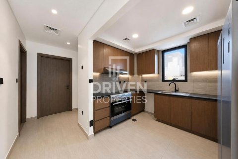 4 غرف نوم فيلا في Damac Lagoons, الإمارات العربية المتحدة رقم 221502 15