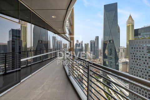 Studio Apartment in DIFC, UAE No. 212676 6