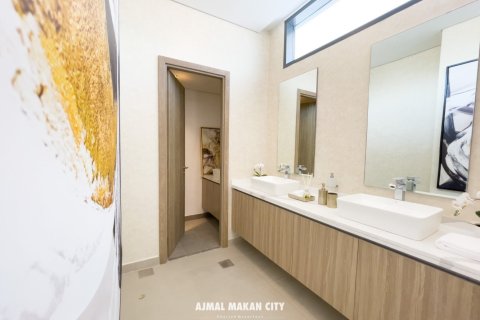 Villa de 5 dormitorios en Sharjah, UAE No. 7109 18
