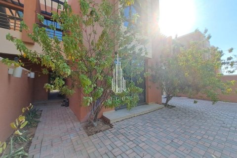 5 غرفة نوم فيلا في Abu Dhabi Gate City, الإمارات العربية المتحدة رقم 37510 31