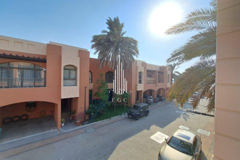 5 غرفة نوم فيلا في Abu Dhabi Gate City, الإمارات العربية المتحدة رقم 37510 8