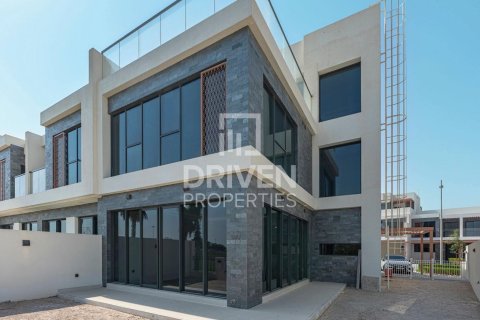 6 bedrooms Townhouse in Silver Springs, UAE No. 202717 3