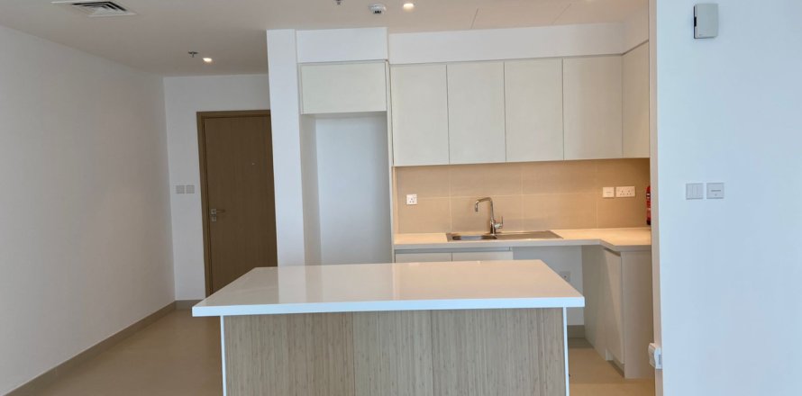 1 bedroom Apartment in Creek Horizon, UAE No. 995