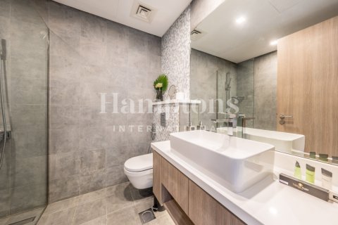 Apartment de 2 dormitorios en The Address Dubai Marina, UAE No. 152309 8
