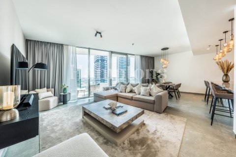 Apartment de 2 dormitorios en The Address Dubai Marina, UAE No. 152309 6