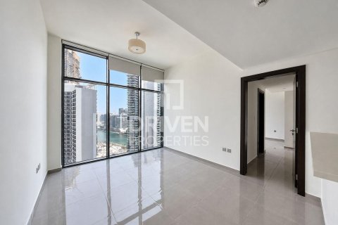 Apartment de 2 dormitorios en Merano Tower, UAE No. 223318