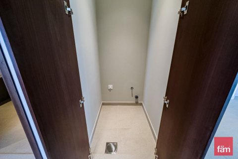 2 bedrooms Apartment in Dubai, UAE No. 215745 3