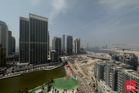 2 bedrooms Apartment in Dubai, UAE No. 215745 7