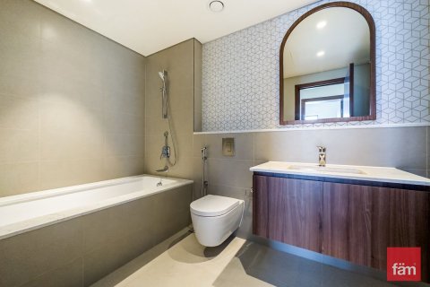 2 bedrooms Apartment in Dubai, UAE No. 215745 9