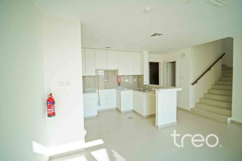 Townhouse de 3 dormitorios en Town Square, UAE No. 206228 6