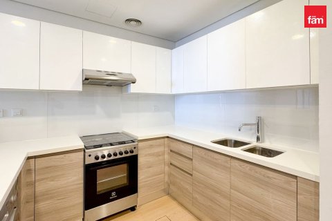 1 bedroom Apartment in Business Bay, UAE No. 215743 5