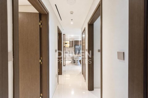 Apartment de 2 dormitorios en EMAAR Beachfront, UAE No. 212293 15