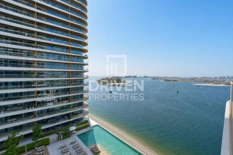 Apartment de 2 dormitorios en EMAAR Beachfront, UAE No. 212293 24