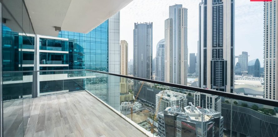 Apartment de 3 dormitorios en Downtown Dubai (Downtown Burj Dubai), UAE No. 153212