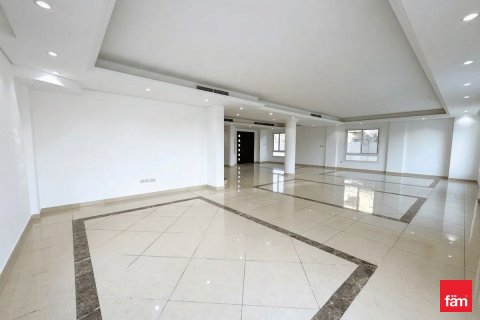 Villa de 6 dormitorios en Dubai, UAE No. 161554 4