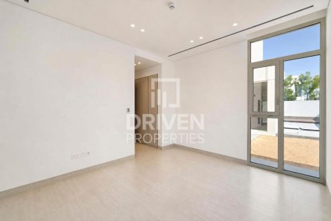 Villa de 5 dormitorios en Jumeirah Park, UAE No. 215098 5