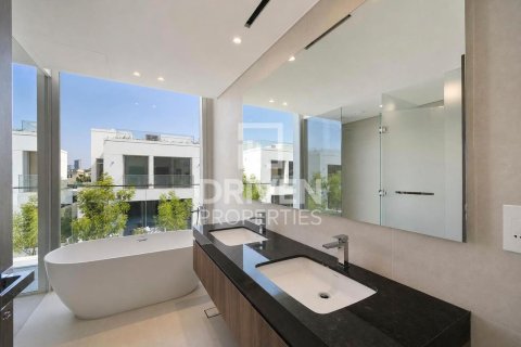 Villa de 5 dormitorios en Jumeirah Park, UAE No. 215098 23