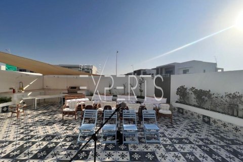 Townhouse de 3 dormitorios en  Yas Acres, UAE No. 224299