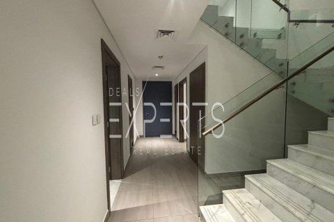 Townhouse de 3 dormitorios en Yas Acres, UAE No. 224299 9